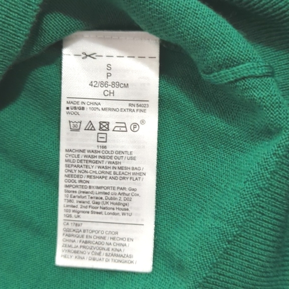 Banana Republic 100% Merino Wool Light Sweater - Picture 5 of 6